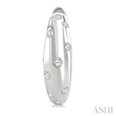 1/6 Ctw Round Cut Diamond Mosaic Huggie Earrings in 10K White Gold