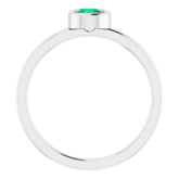 14K White 4.5 mm Natural Emerald Ring