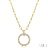 1/2 Ctw Circle Of Love Round Cut Diamond Pendant With Chain in 14K Yellow Gold