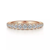 14K 0.51ct Diamond Prong-set/Tapered Wedding-Band