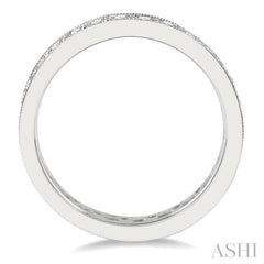 1 Ctw Round Cut Diamond Eternity Wedding Band in 14K White Gold