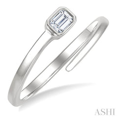 1/6 Ctw Bypass Bezel Set Octagon Cut Diamond Open Fashion Ring in 14K White Gold