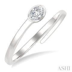 1/6 Ctw Bypass Bezel Set Oval Cut Diamond Open Fashion Ring in 14K White Gold