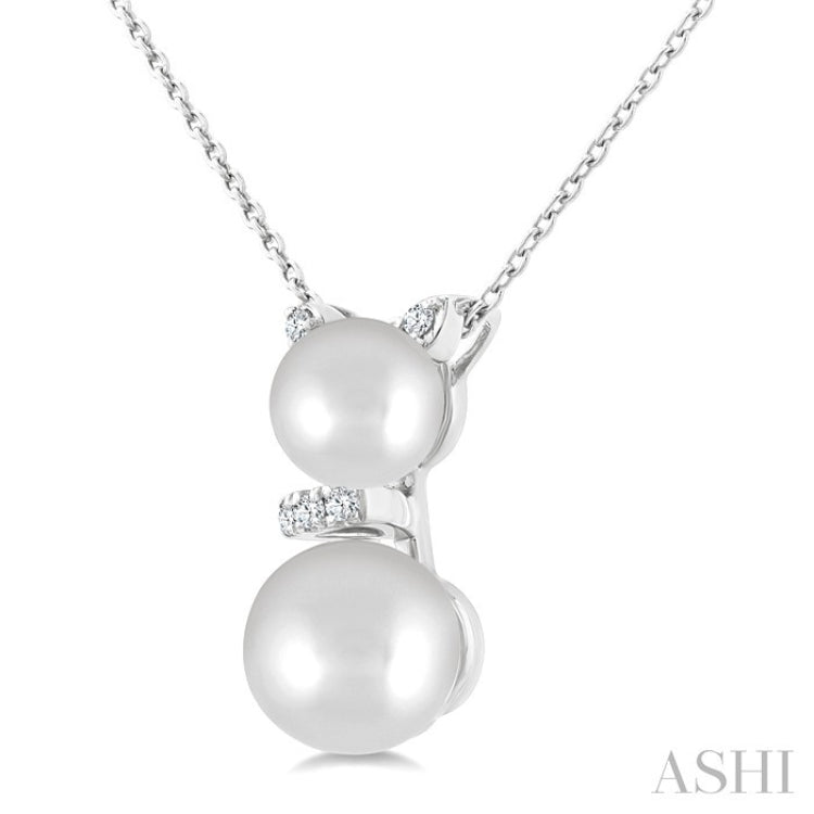 6&7 MM Cultured Pearl and 1/20 Ctw Round Cut Diamond Cat Shape Petite Fashion Pendant With Chain in 10K White Gold