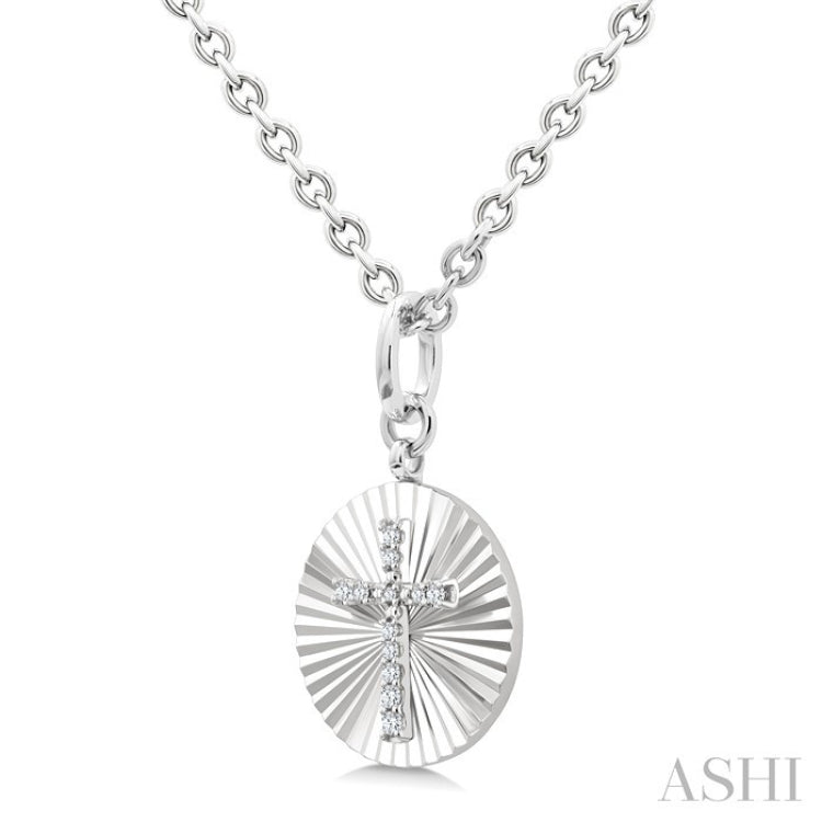 1/10 Ctw Round Fluted Medallion Round Cut Diamond Pirouette Cross Pendant With Chain in Sterling Silver