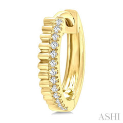 1/10 Ctw Fluted Round Cut Diamond Pirouette Petite Huggie Earrings in 10K Yellow Gold