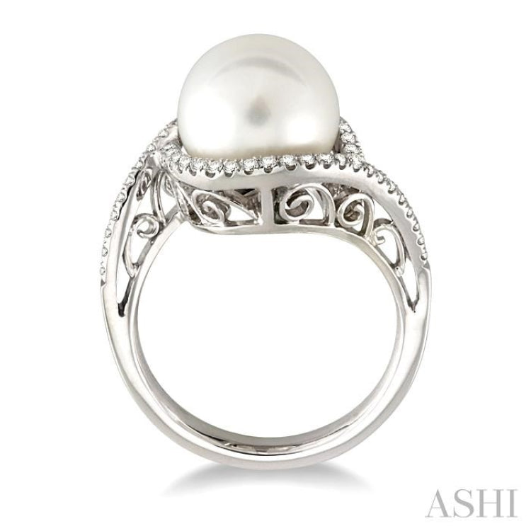 11 MM Cultured Pearl and 1/3 ctw Round Cut Diamond Ring in 14K White Gold