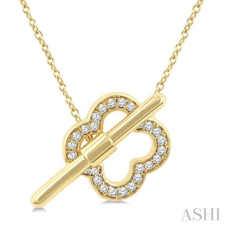 1/10 Ctw Clover Toggle Single Cut Diamond Petite Fashion Pendant With Chain in 10k Yellow Gold