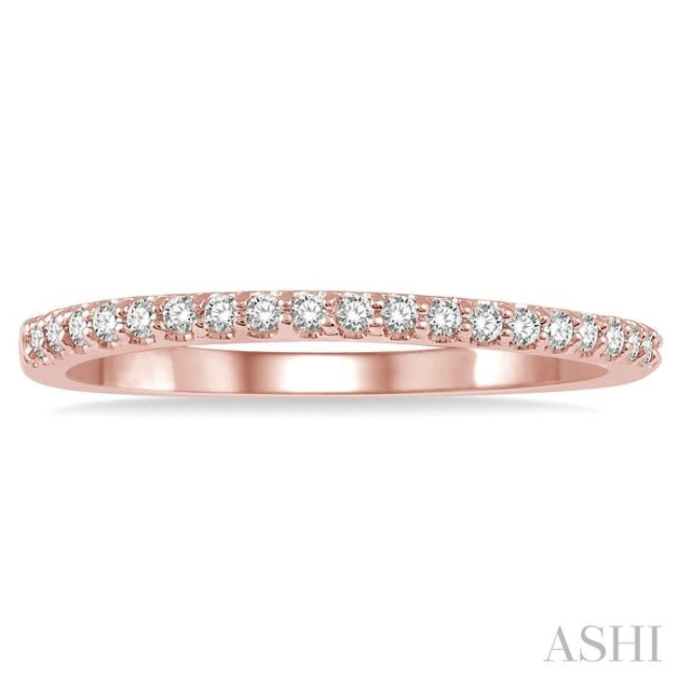1/6 ctw Round Cut Diamond Wedding Band in 14K Rose Gold