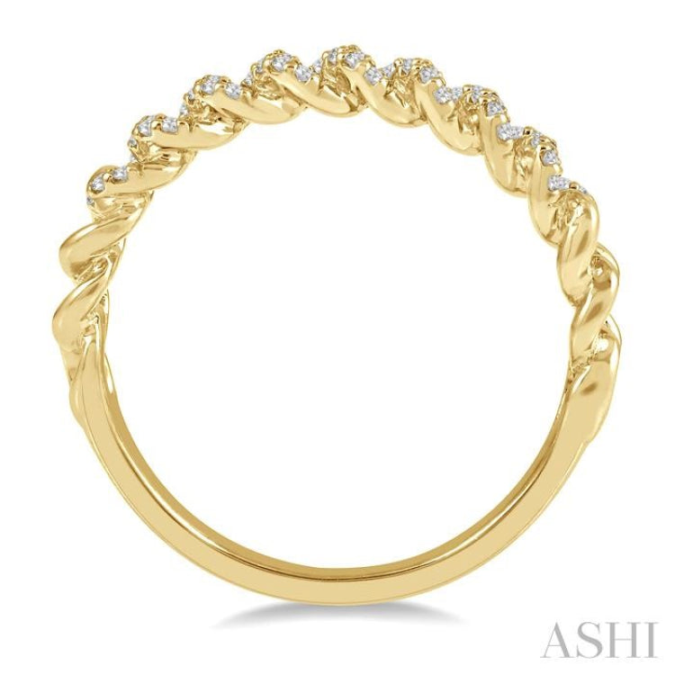 1/6 ctw Round Cut Diamond Curb & Cuban Fashion Band in 14K Yellow Gold