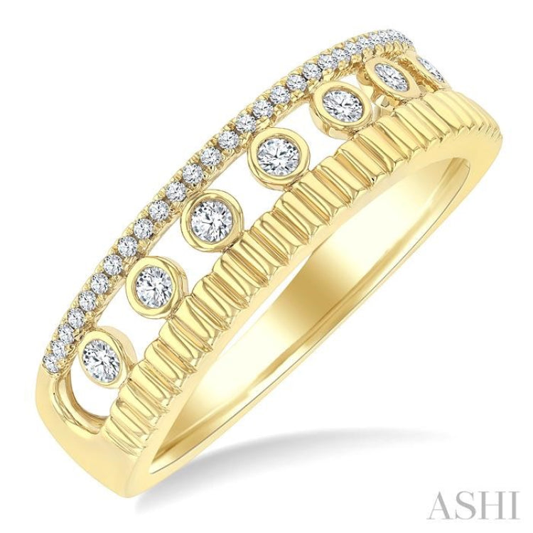 1/5 Ctw Bold Fluted Open Window Round Cut Diamond Fashion Ring in 10K Yellow Gold