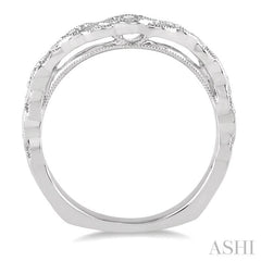 1/6 ctw Milgrain Leaf Motif Round Cut Diamond Wedding Band in 14K White Gold