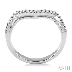 1/6 ctw Diamond Wedding Band in 14K White Gold