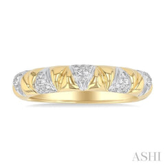 1/6 Ctw Art Deco Round Cut Diamond Fashion Band in 10K Yellow Gold