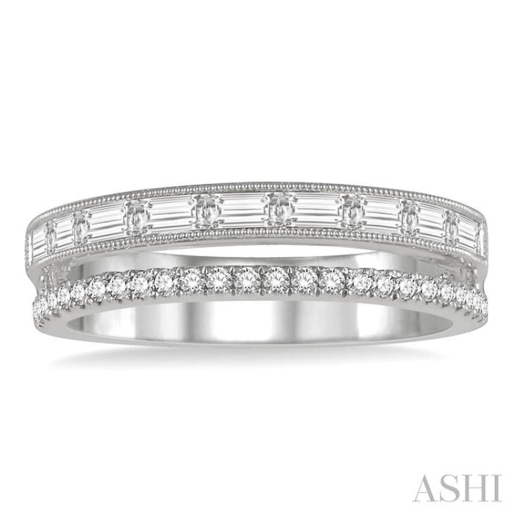 3/8 Ctw Split Baguette and Round Cut Diamond Fashion Ring in 14K White Gold