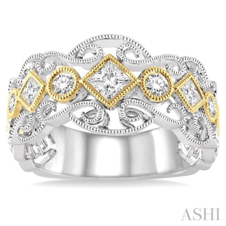 1/2 Ctw Round and Princess Cut Diamond Fashion Band in 14K White and Yellow Gold