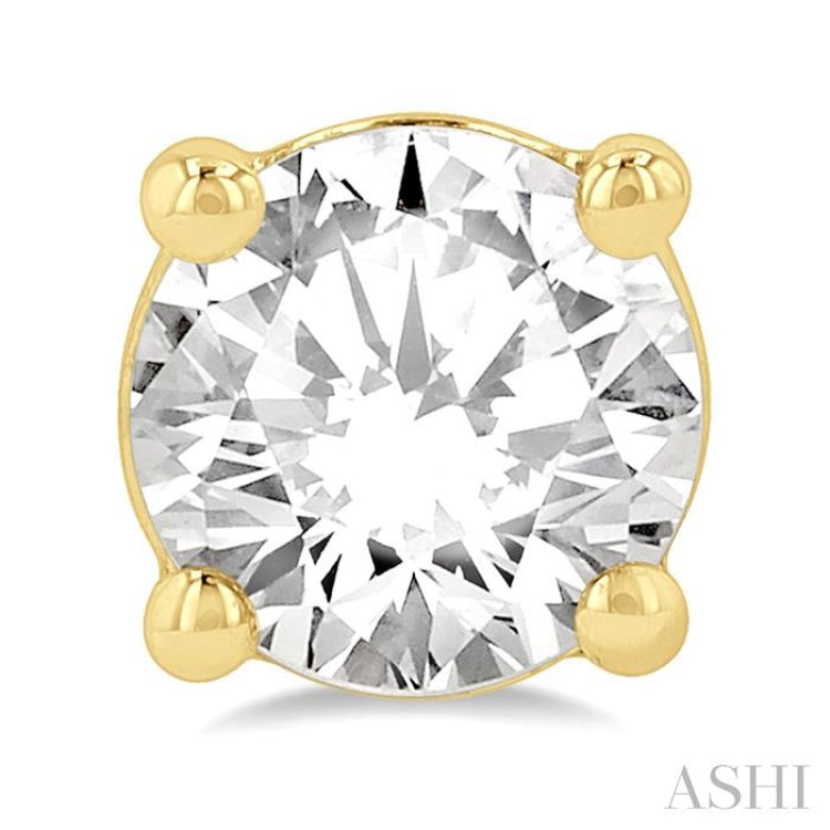 1 1/4 Ctw Round Cut Diamond Stud Earring in 14K Yellow Gold