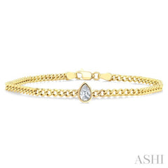 1/4 Ctw Pear Cut Diamond Curb Link Bracelet in 14K Yellow Gold