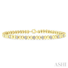 1/6 Ctw Puffed Heart Round Cut Diamond Bracelet in Yellow Gold Vermeil