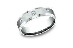14K 0.12ct Diamond 3-Stone Wedding-Band