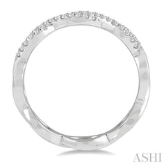 1/5 Ctw Twisted Round Cut Diamond Infinity Fashion Band in 14K White Gold