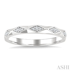 1/20 Ctw 3-D Geometric Shape Round Cut Diamond Stackable Fashion Band in 14K White Gold