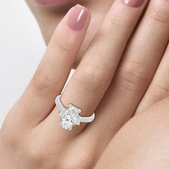 14K 2.33ct G-Color/VS1-Clarity Lab-Diamond/Oval Solitaire-Ring