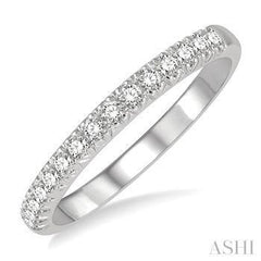14K 0.25ct Diamond Prong-set Wedding-Band