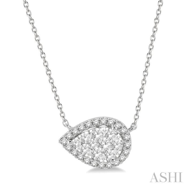 1/2 Ctw Pear Shape Round Cut Diamond Lovebright Pendant With Chain in 14K White Gold