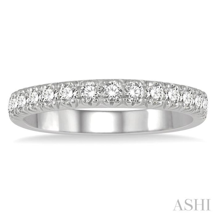 1/2 Ctw 15Stones Round Cut Diamond Wedding Band in 14K White Gold