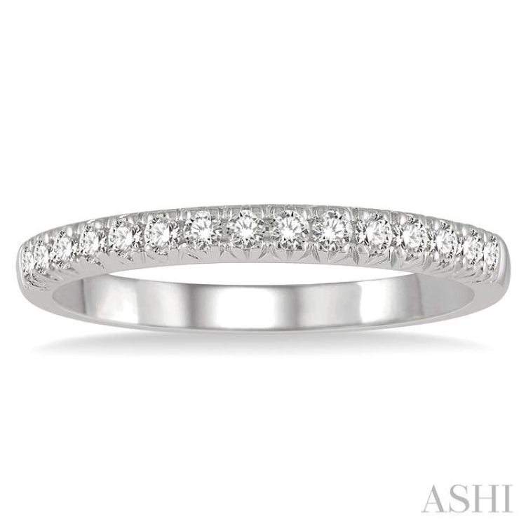 1/4 Ctw 15Stones Round Cut Diamond Wedding Band in 14K White Gold