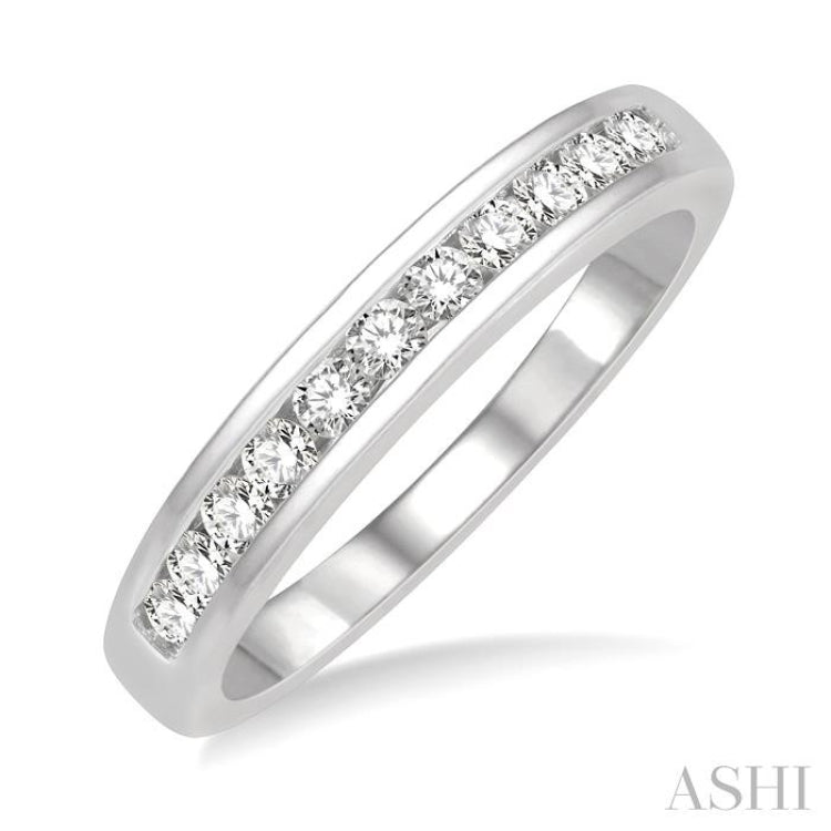 1/3 Ctw Channel Set 11 Stone Round Cut Diamond Wedding Band in 14K White Gold
