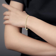 1 ctw Round Cut Diamond Bangle in 14K Yellow Gold