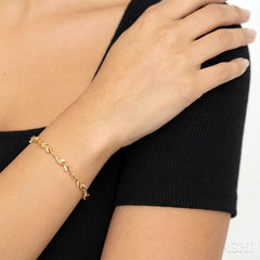1/4 Ctw Leaf Accent Wavy Link Round Cut Diamond Fashion Bracelet in 10K Yellow Gold