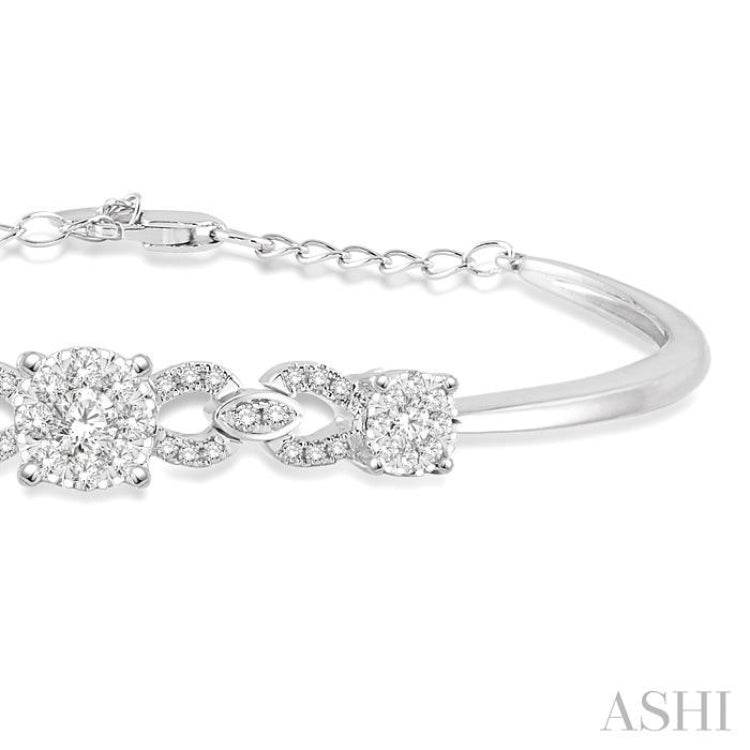 3/4 ctw Round Cut Diamond Lovebright Bracelet in 14K White Gold