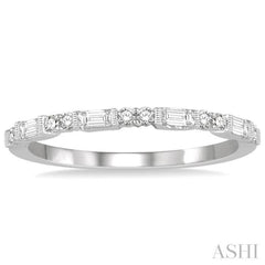 1/3 Ctw Baguette and Round Cut Diamond Wedding Band in 14K White Gold