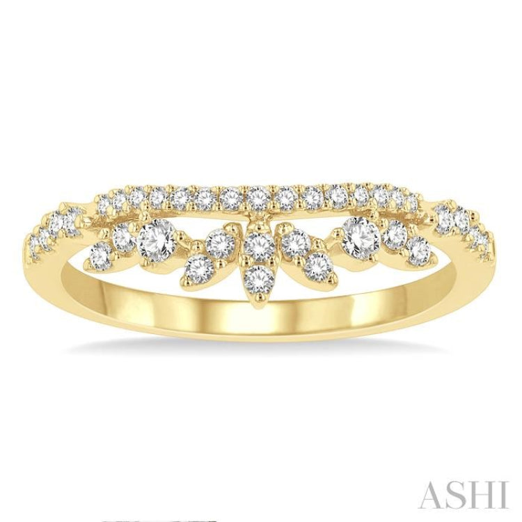 1/3 Ctw Alternating Marquise and Circular Mount Round Cut Diamond Curved Wedding Band in 14K Yellow Gold