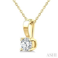 1/2 Ctw Prong Set Round Cut Diamond Solitaire Pendant With Chain in 14K Yellow Gold