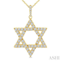 3/4 Ctw Star of David Round Cut Diamond Fashion Pendant With Chain in 14K Yellow Gold