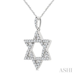 1/2 Ctw Star Of David Round Cut Diamond Fashion Pendant With Chain in 14K White Gold