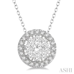 1/3 Ctw Lovebright Round Cut Diamond Pendant With Chain in 14K White Gold