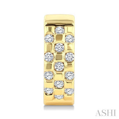 1/4 Ctw Round Cut Golden Glow Diamond Checkered Half Hoop Fashion Earrings in 10K Yellow Gold