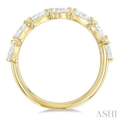 1 Ctw East-West Pear Shape Diamond Fashion Band in 14K Yellow Gold