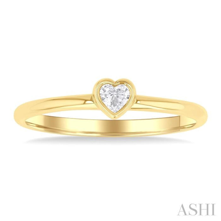 1/6 ctw Petite Bezel Set Heart Shape Diamond Fashion Ring in 10K Yellow Gold