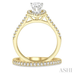 7/8 ctw Diamond Wedding Set With 3/4 ctw Pear Cut Engagement Ring and 1/6 ctw Wedding Band in 14K Yellow and White Gold