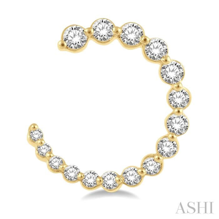 3/4 Ctw Graduated Round Cut Diamond Open Hoop Earrings in 14K Yellow Gold