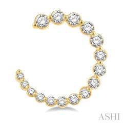 3/4 Ctw Graduated Round Cut Diamond Open Hoop Earrings in 14K Yellow Gold