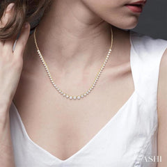 1 3/4 ctw Halfway Graduated Round Cut Diamond Riviera Necklace in 14K Yellow Gold